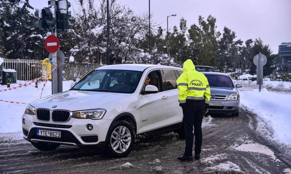 Θεοδωρικάκος για κακοκαιρία: Οι πολίτες που ταλαιπωρήθηκαν να κινηθούν νομικά κατά της Αττικής Οδού